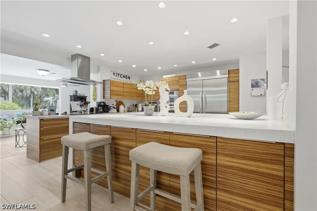 150 Logan Boulevard N Naples FL 34119