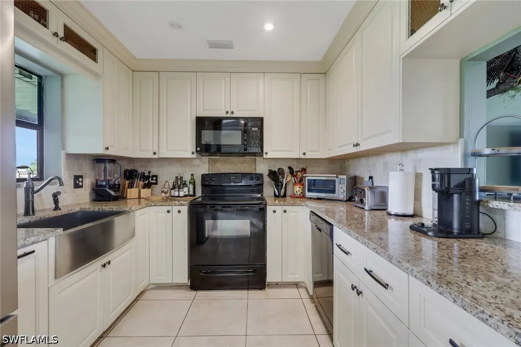 4140 54th Avenue NE Naples FL 34120
