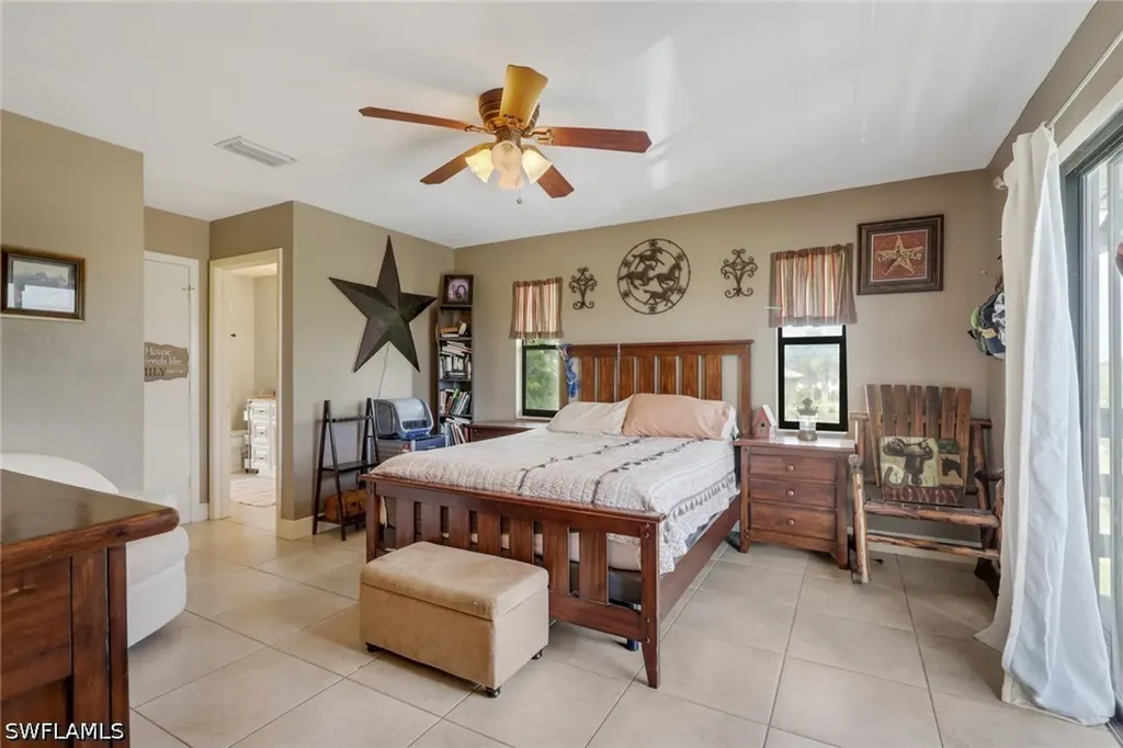 4140 54th Avenue NE Naples FL 34120