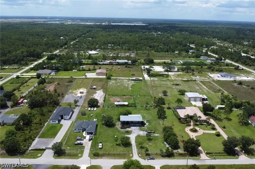 4140 54th Avenue NE Naples FL 34120