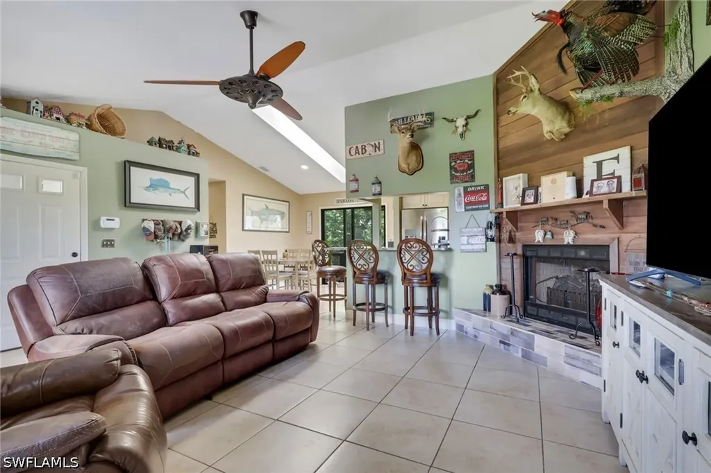 4140 54th Avenue NE Naples FL 34120