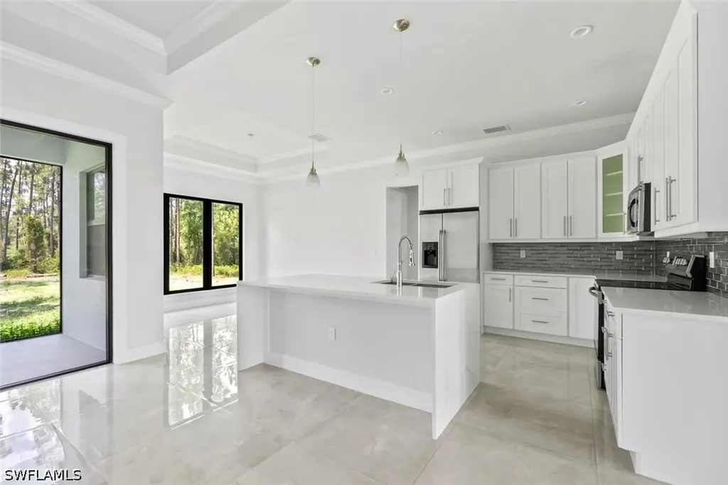 1412 22nd Avenue NE Naples FL 34120