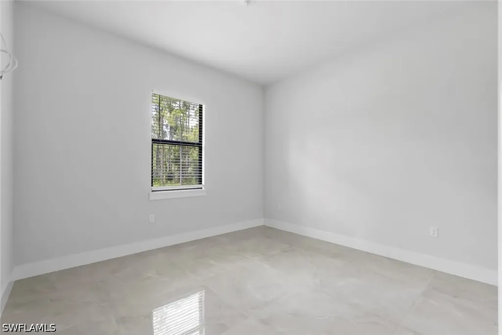 1412 22nd Avenue NE Naples FL 34120