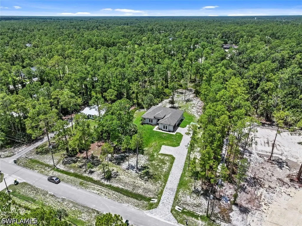 1412 22nd Avenue NE Naples FL 34120