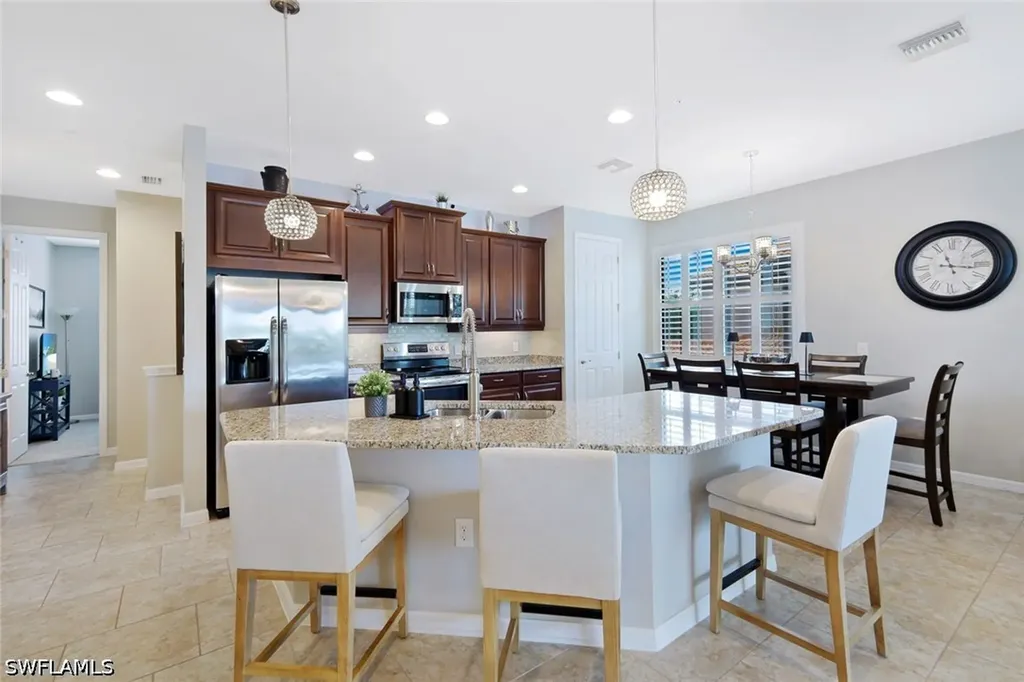 26201 Palace Lane Bonita Springs FL 34135