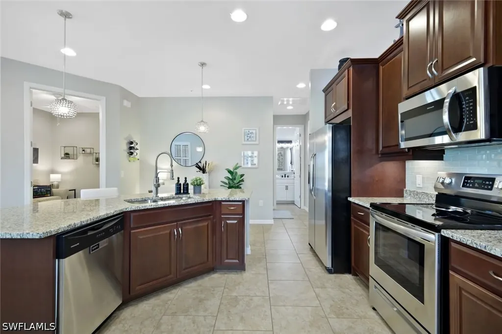 26201 Palace Lane Bonita Springs FL 34135