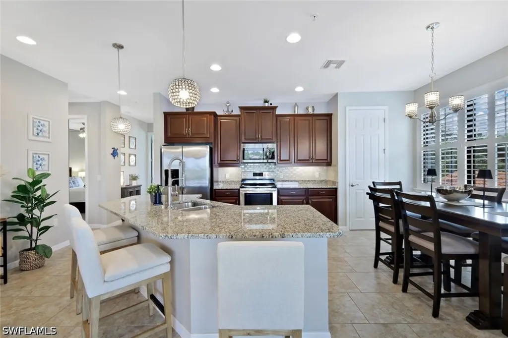 26201 Palace Lane Bonita Springs FL 34135