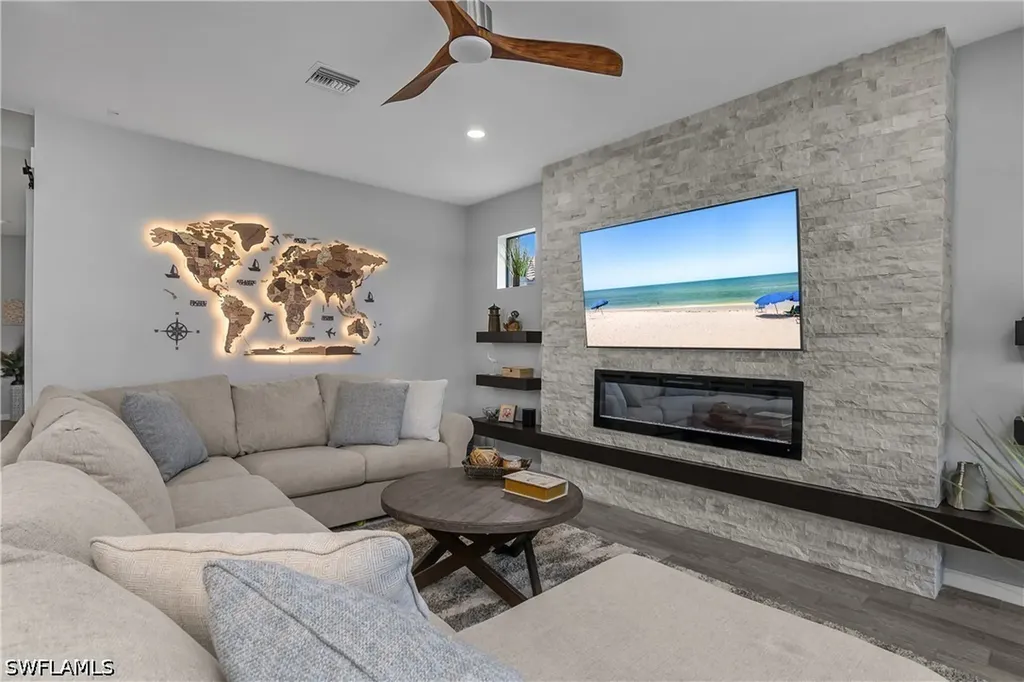 19536 Deming Lane Estero FL 33928