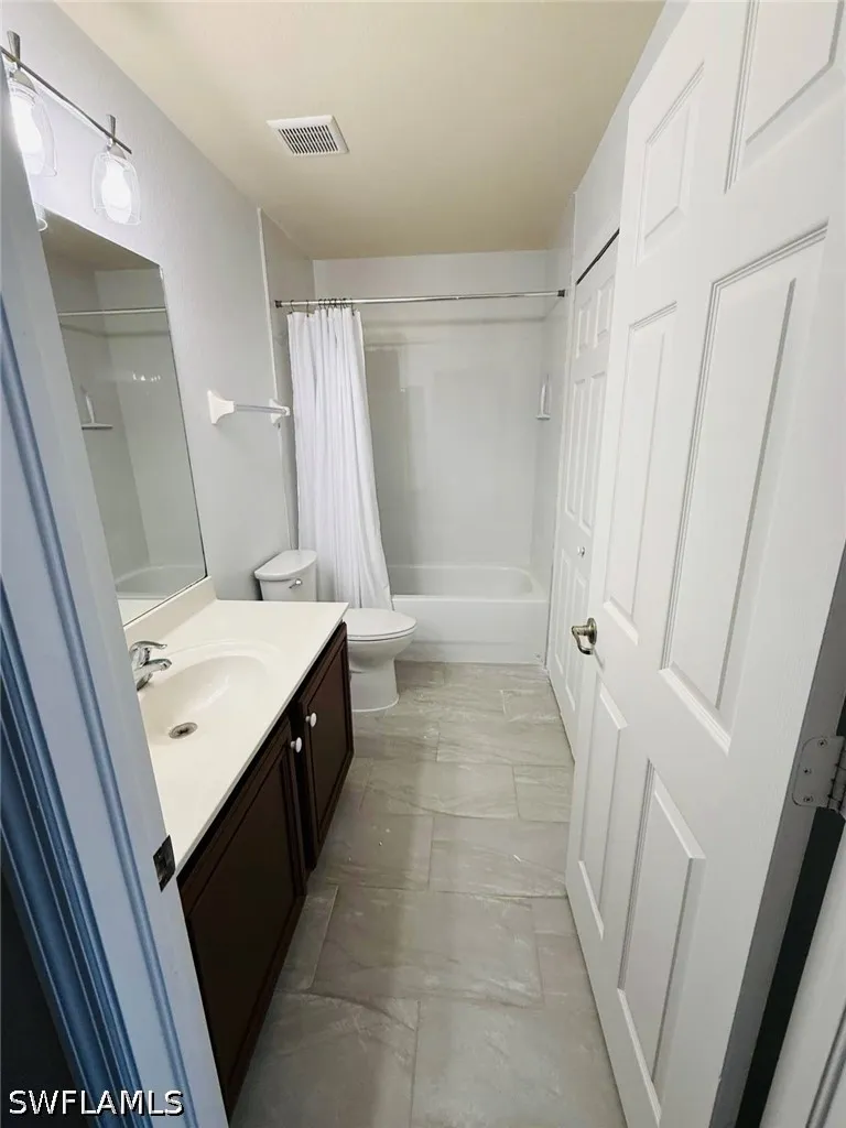 9051 Gervais Circle Naples FL 34120
