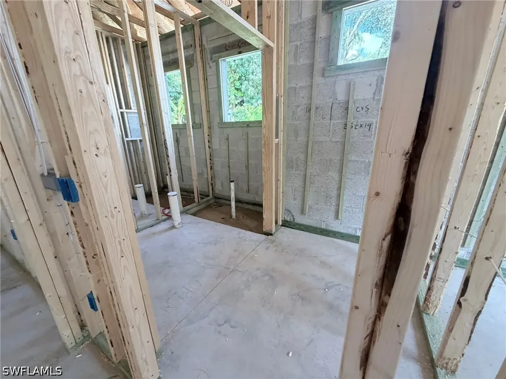 27021 Leitner Lane Bonita Springs FL 34135