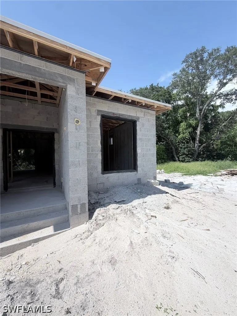 27021 Leitner Lane Bonita Springs FL 34135