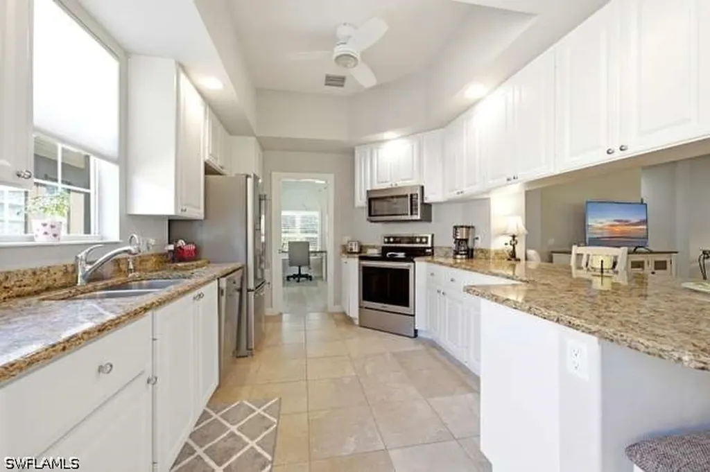 2314 Heydon Circle W Naples FL 34120