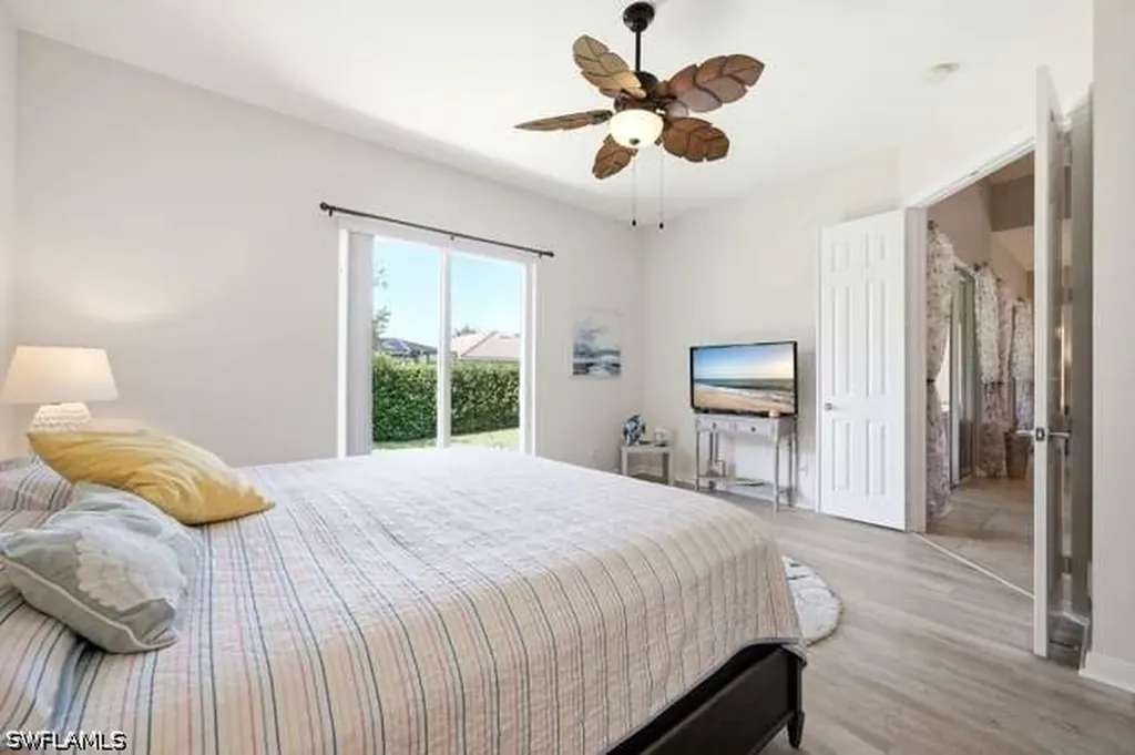 2314 Heydon Circle W Naples FL 34120