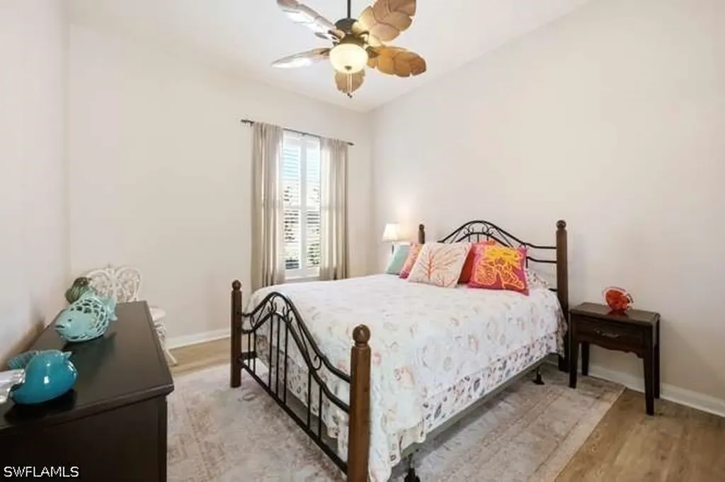 2314 Heydon Circle W Naples FL 34120