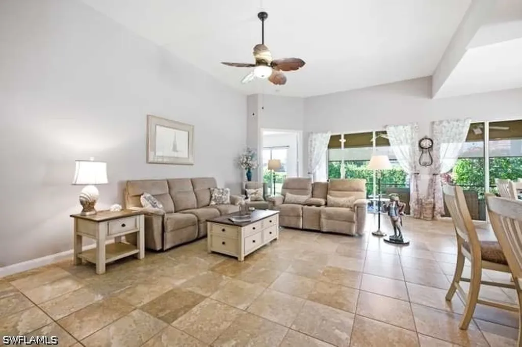 2314 Heydon Circle W Naples FL 34120