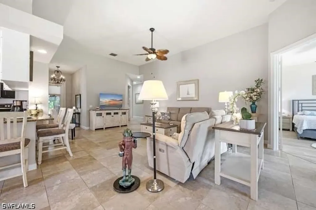 2314 Heydon Circle W Naples FL 34120