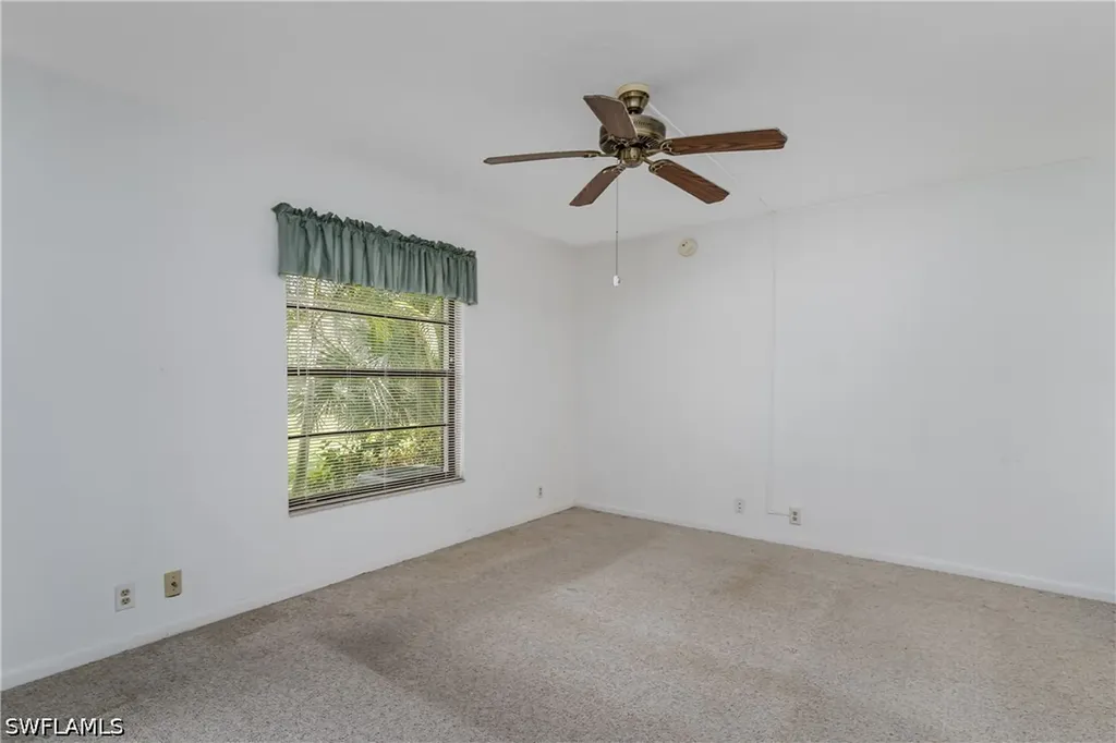 1733 Courtyard Way Naples FL 34112