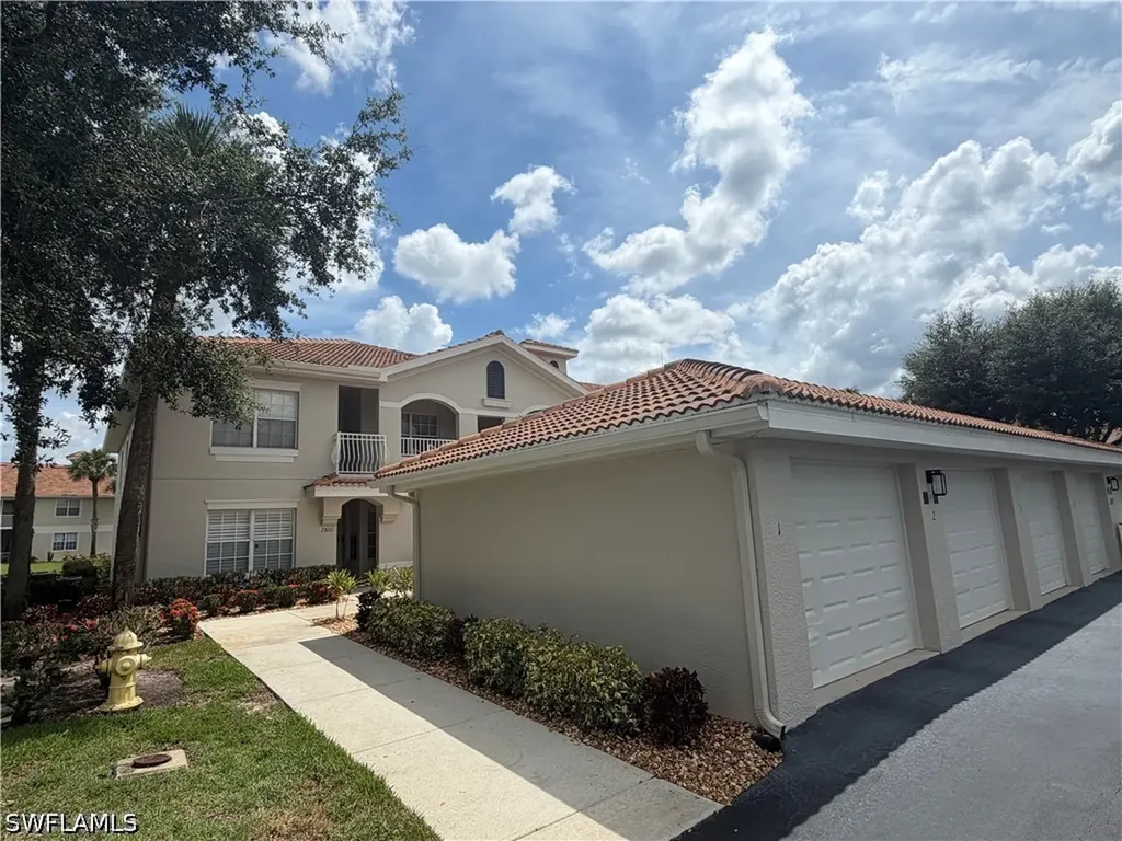 3009 Driftwood Way Naples FL 34109
