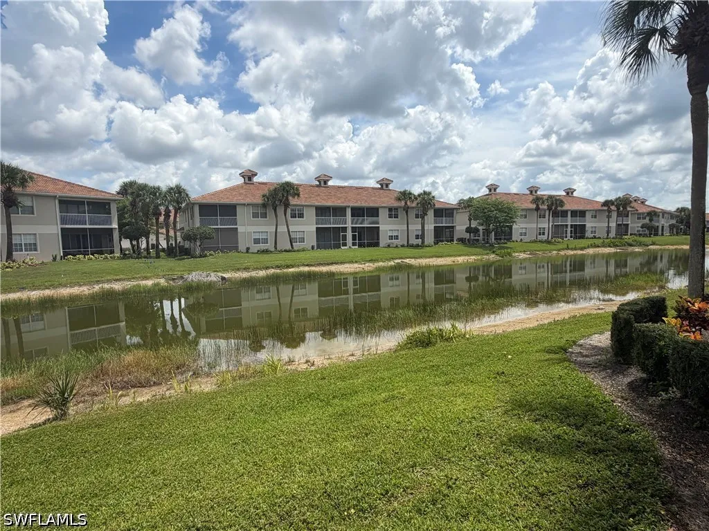 3009 Driftwood Way Naples FL 34109