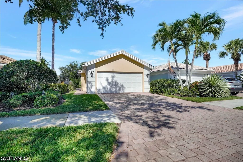 4679 Ossabaw Way Naples FL 34119