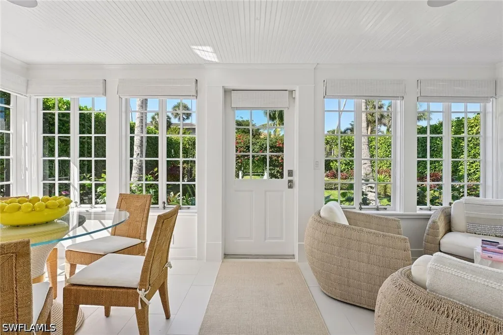 356 11th Avenue S Naples FL 34102