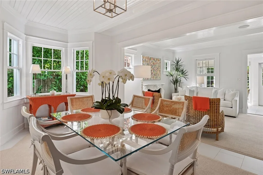 356 11th Avenue S Naples FL 34102