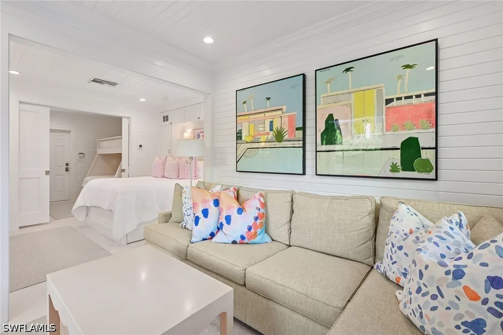 356 11th Avenue S Naples FL 34102