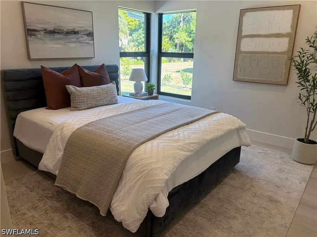 5105 Berkeley Drive Naples FL 34112
