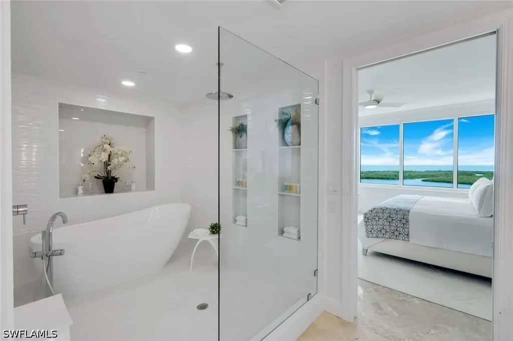 275 Indies Way Naples FL 34110