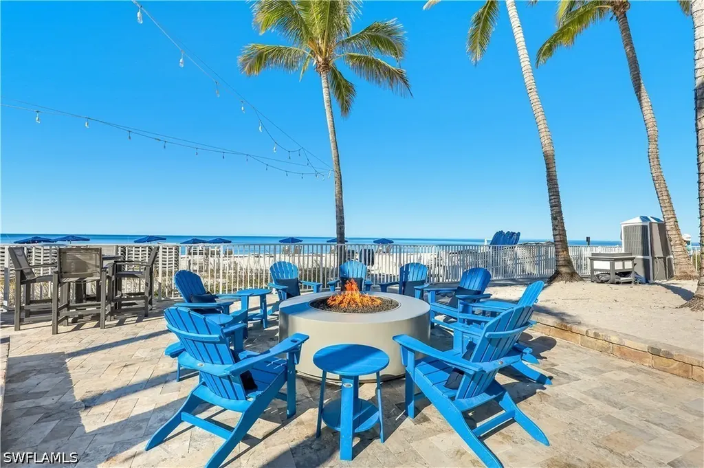 275 Indies Way Naples FL 34110