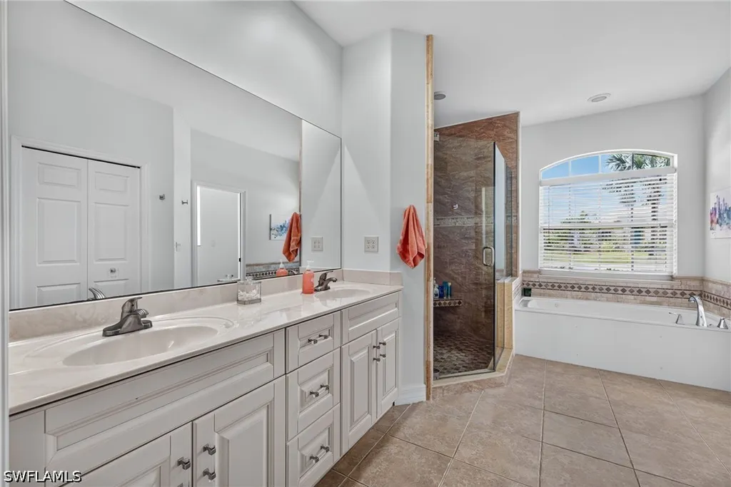 25020 Divot Drive Bonita Springs FL 34135