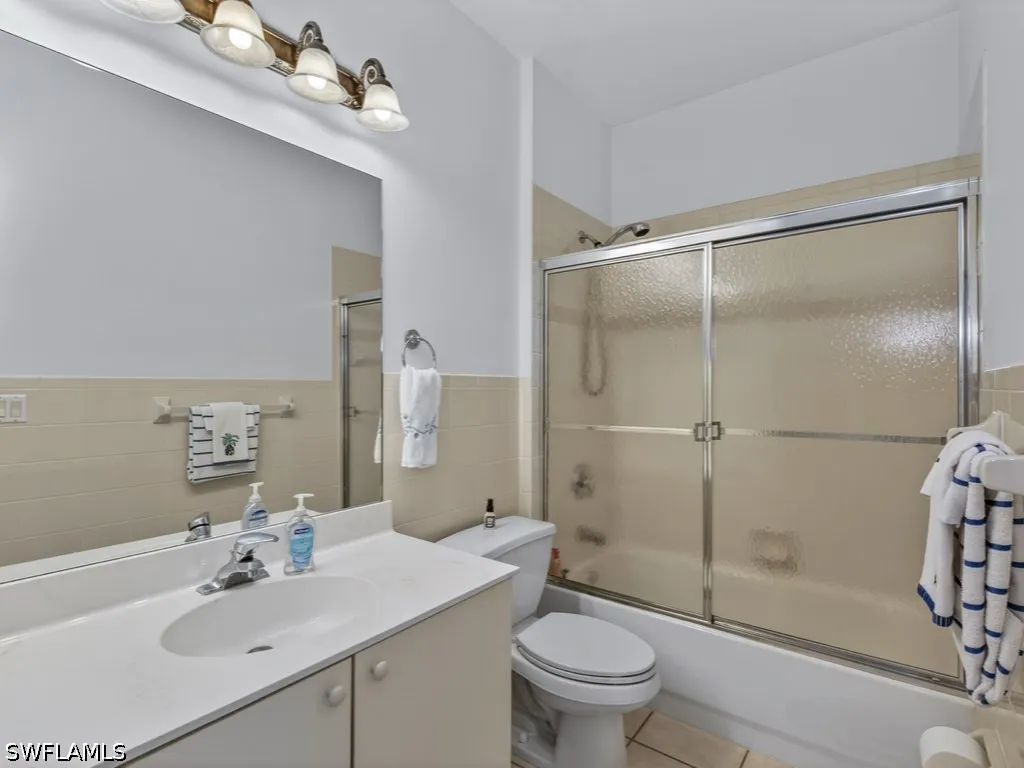 5210 Birmingham Drive Naples FL 34110