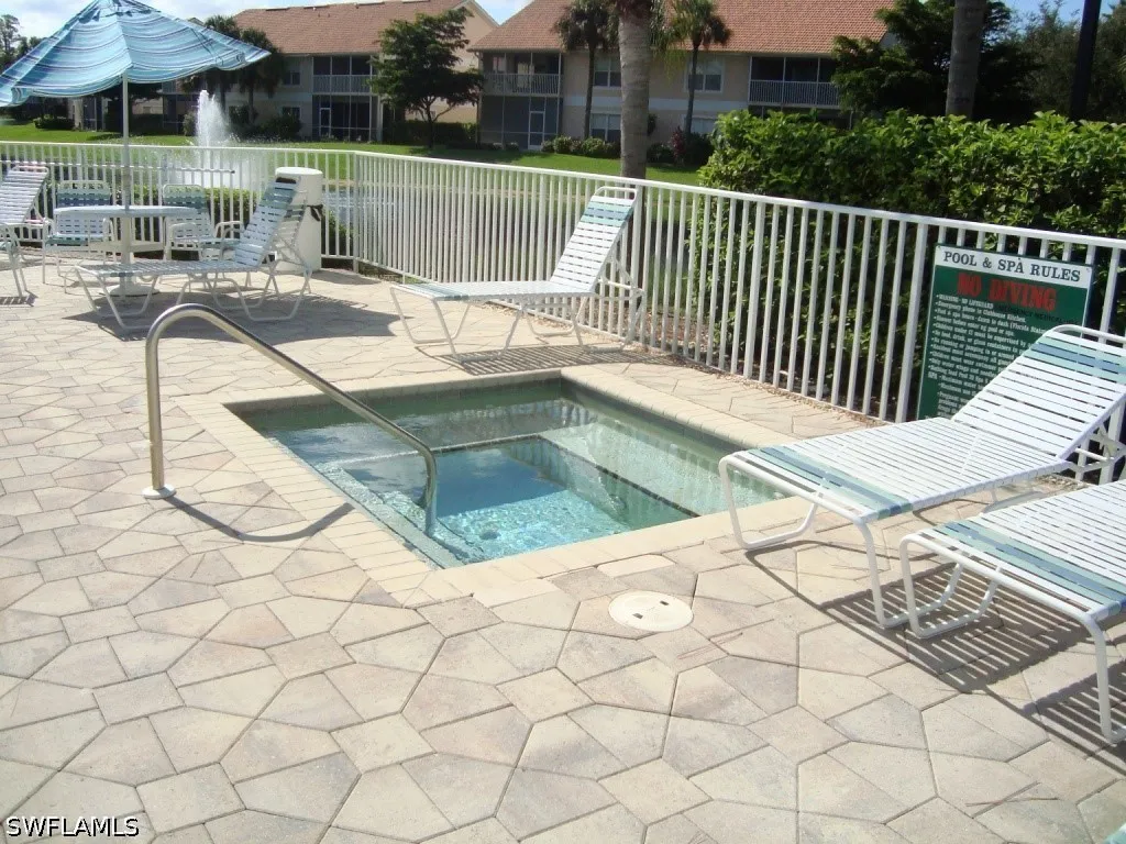 5210 Birmingham Drive Naples FL 34110