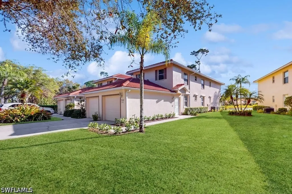 350 Robin Hood Circle Naples FL 34104