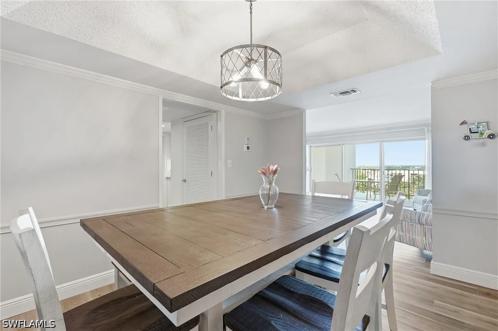 3951 Gulf Shore Boulevard N Naples FL 34103