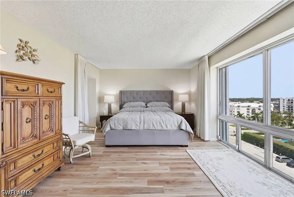 3951 Gulf Shore Boulevard N Naples FL 34103