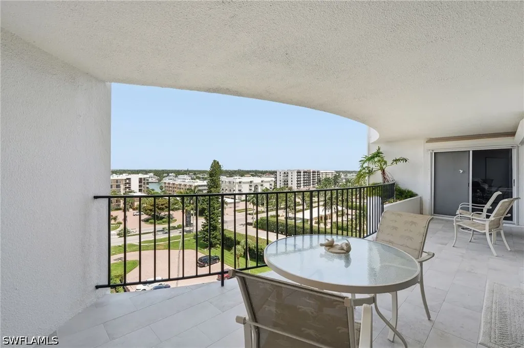 3951 Gulf Shore Boulevard N Naples FL 34103