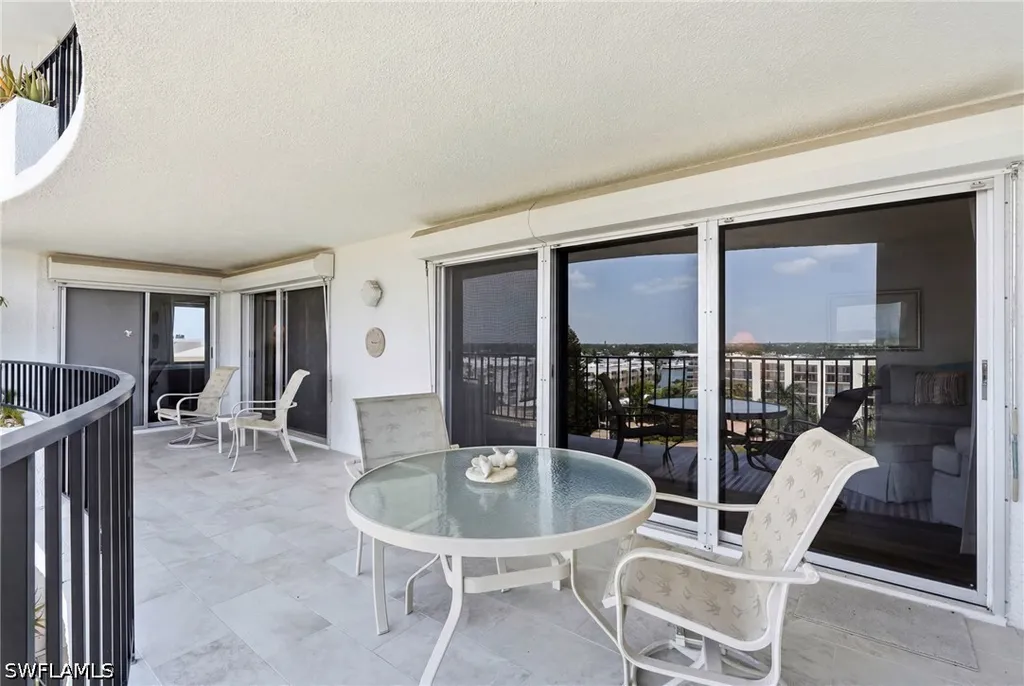 3951 Gulf Shore Boulevard N Naples FL 34103