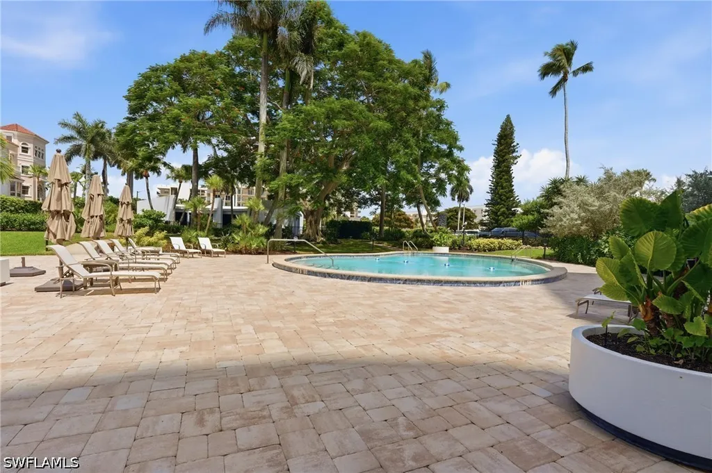 3951 Gulf Shore Boulevard N Naples FL 34103