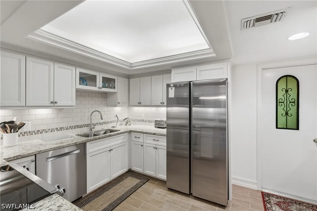 3951 Gulf Shore Boulevard N Naples FL 34103
