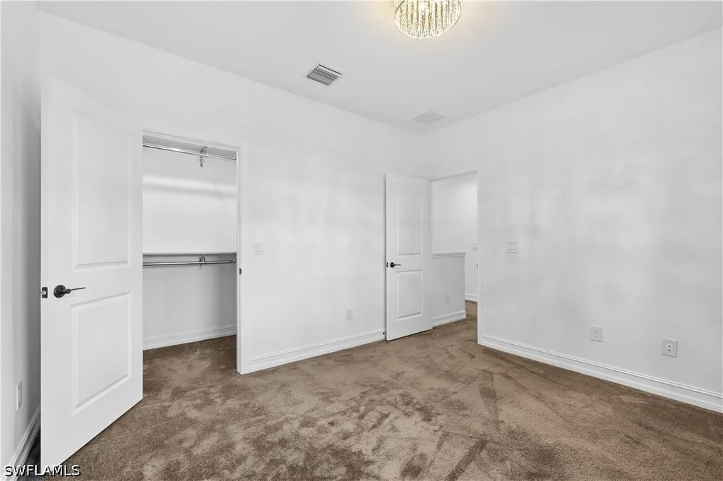 7548 Carnegie Way Naples FL 34119