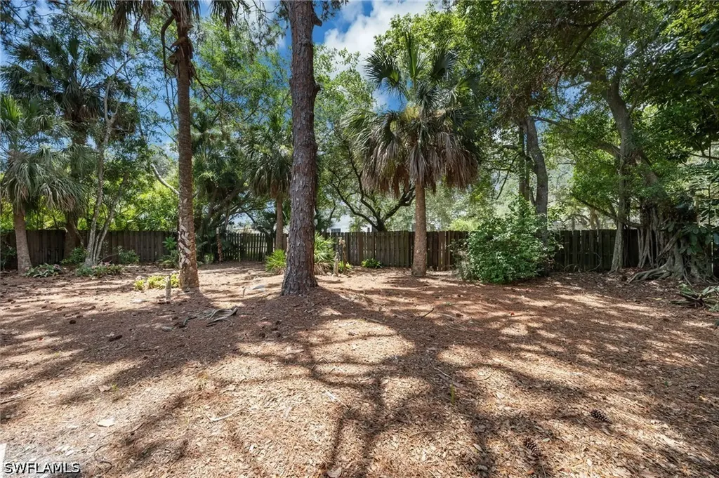 2656 River Reach Drive Naples FL 34104