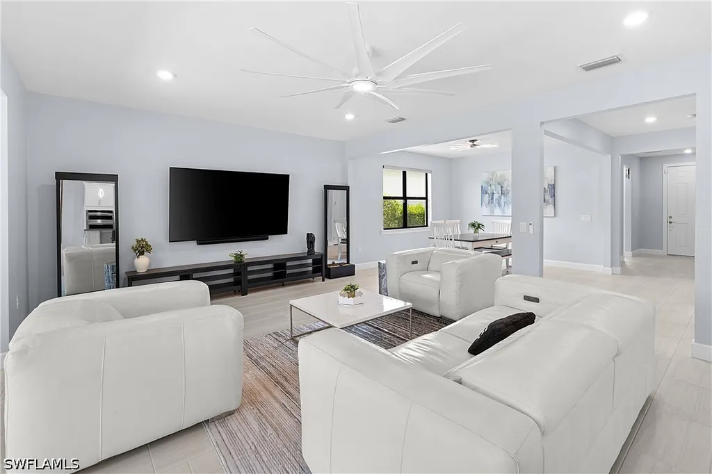 20104 Kingmont Drive Estero FL 33928