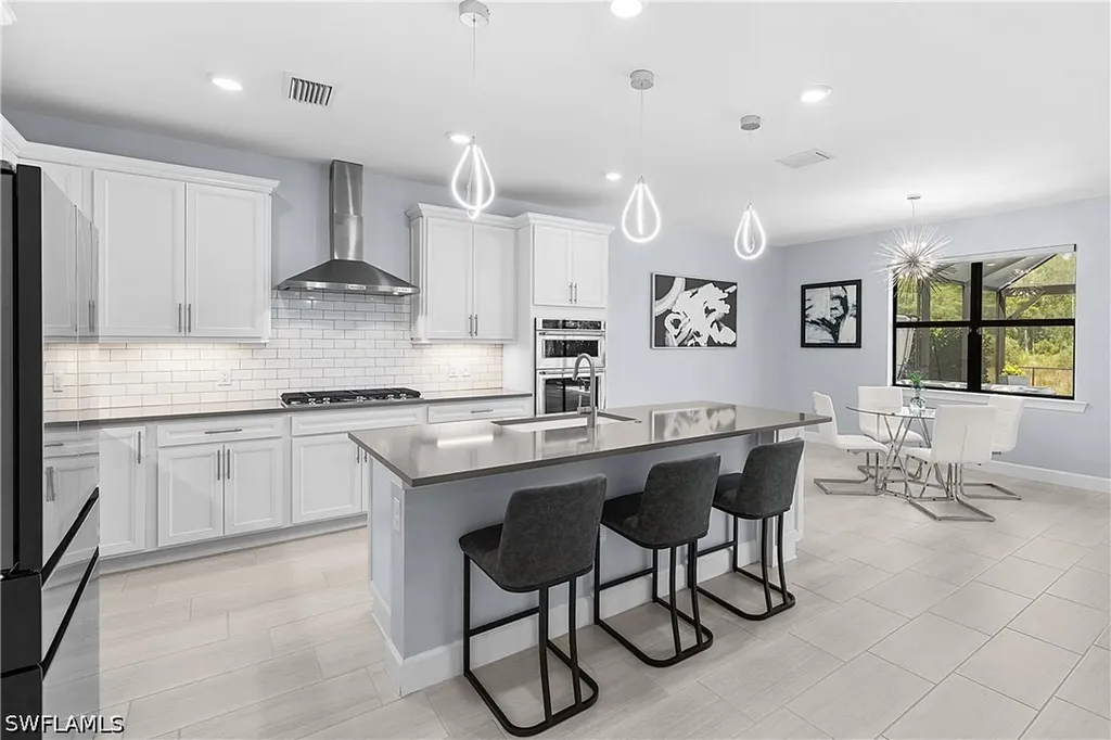 20104 Kingmont Drive Estero FL 33928