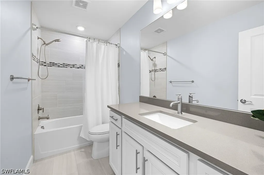 20104 Kingmont Drive Estero FL 33928