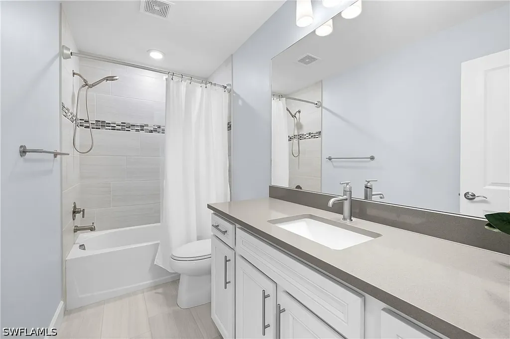 20104 Kingmont Drive Estero FL 33928