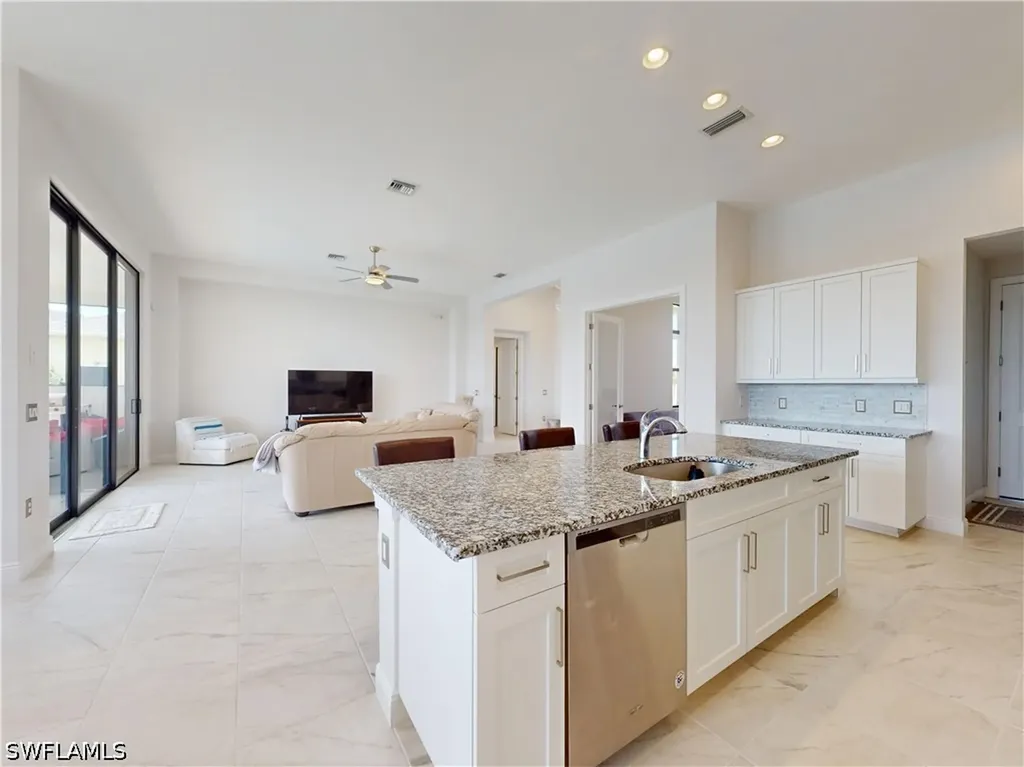 229 NW 33rd Avenue Cape Coral FL 33993