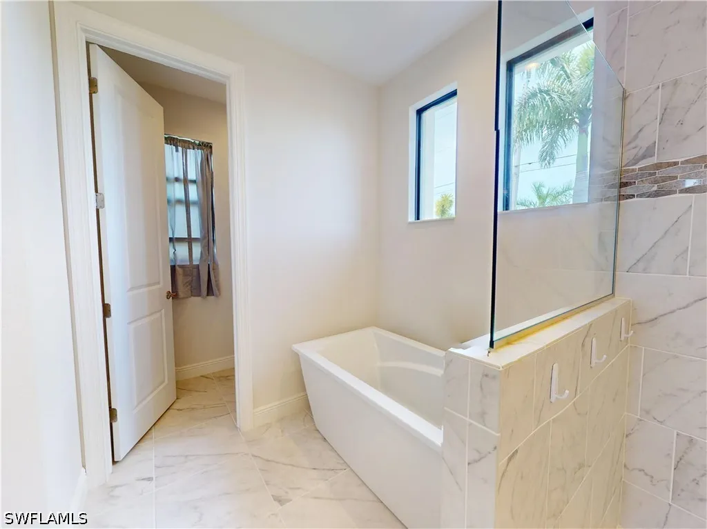 229 NW 33rd Avenue Cape Coral FL 33993