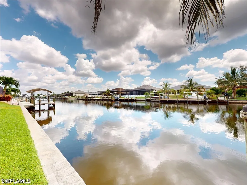 229 NW 33rd Avenue Cape Coral FL 33993