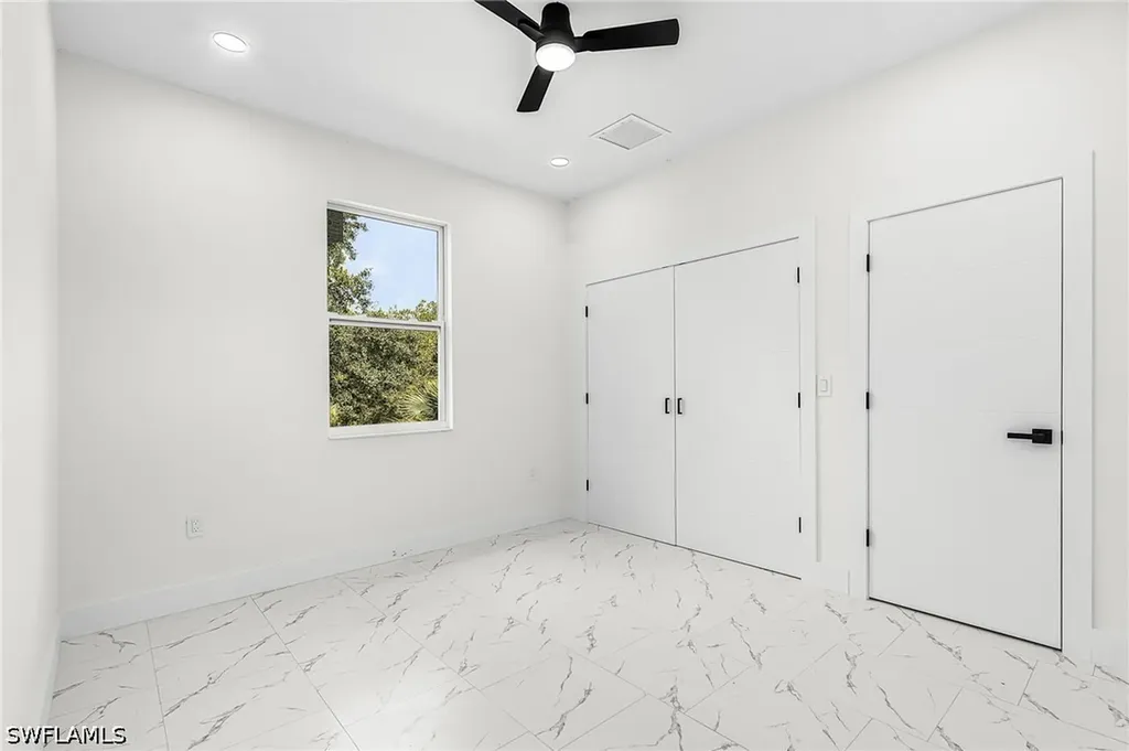 4204 E 24th Street Alva FL 33920